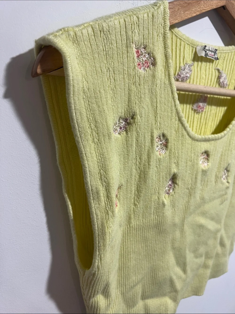 Free People Intimately Lemon Yellow Embroidered Floral Knit Tank Size Small